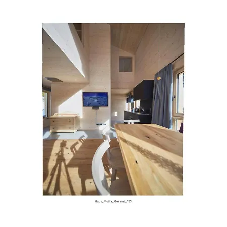 Haus Motta Holiday home *