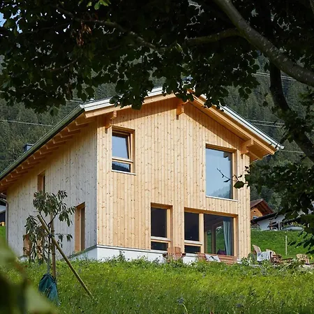 Haus Motta *